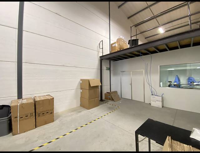 294M² WAREHOUSE TO LET IN BRACKENFELL INDUSTRIAL
